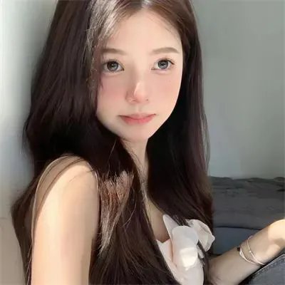 濶少艳福
